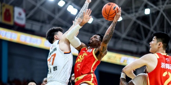 kaiyun-CBA总决赛G4！赛前带来上海男篮张镇麟、李弘权、王哲林以及浙江广厦孙铭徽、布朗的最新消息