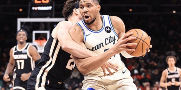 开云移动端-55分+40分+46分！NBA历史首人！本赛季的MVP，悬念不大了