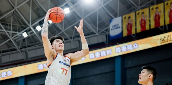kaiyun-CBA总决赛G4！赛前带来上海男篮张镇麟、李弘权、王哲林以及浙江广厦孙铭徽、布朗的最新消息